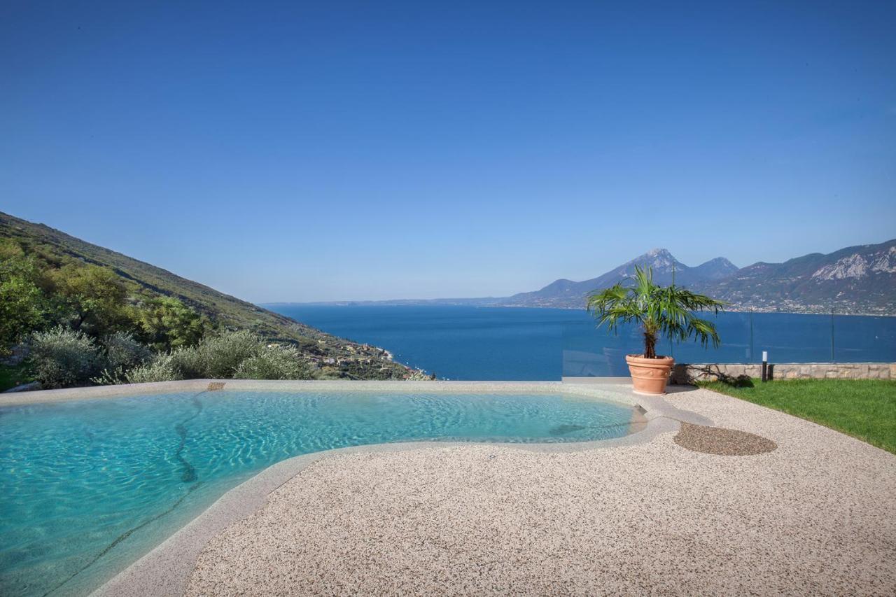 Villa Divina - Apt Icona Con Piscina E Vista Lago Castelletto Di Brenzone Buitenkant foto