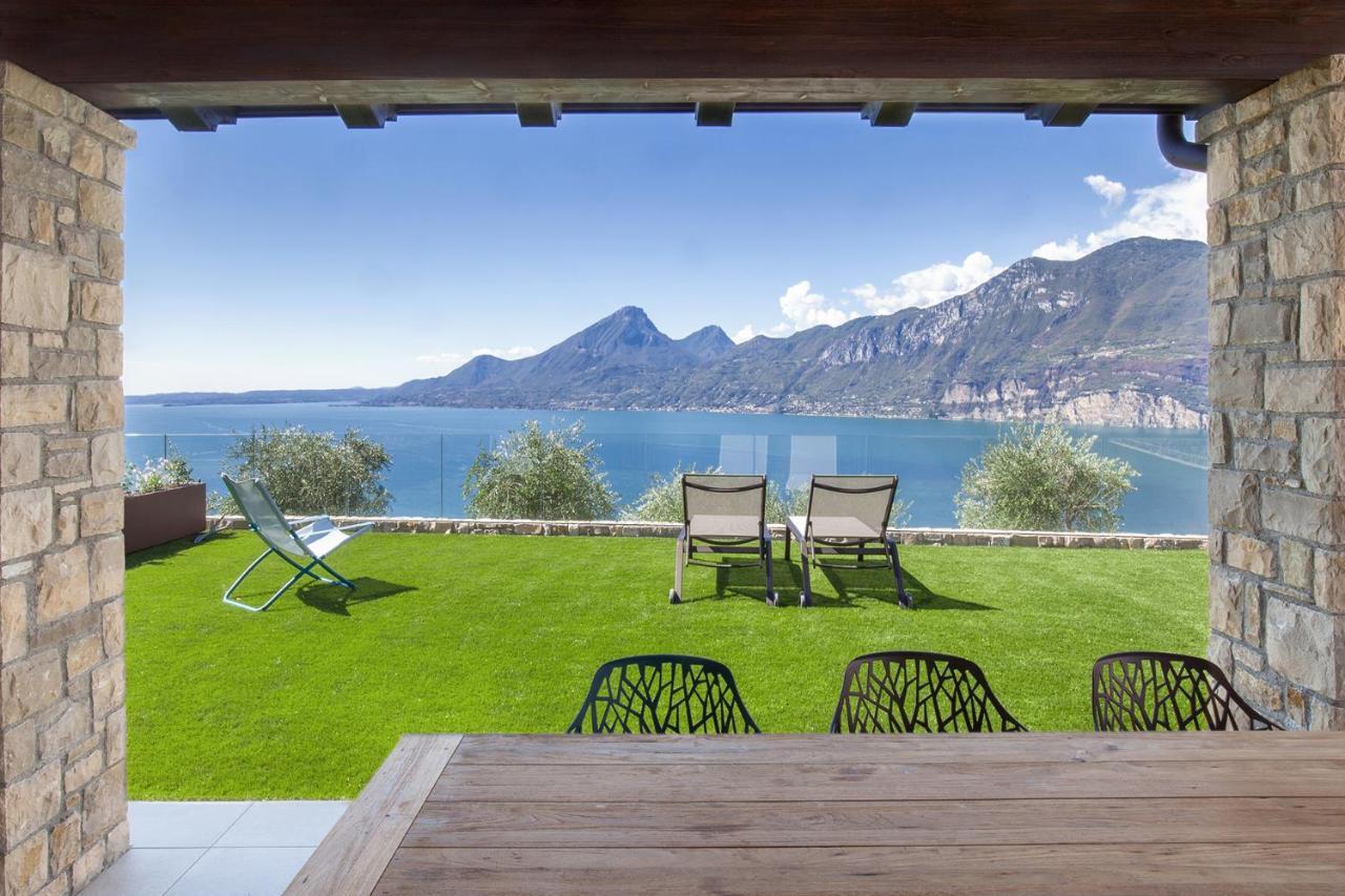 Villa Divina - Apt Icona Con Piscina E Vista Lago Castelletto Di Brenzone Buitenkant foto